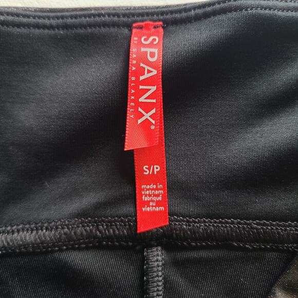 Spanx 20136R Full Length Moto Leggings Black Shiny Faux Leather Pants Size S - Picture 5 of 13